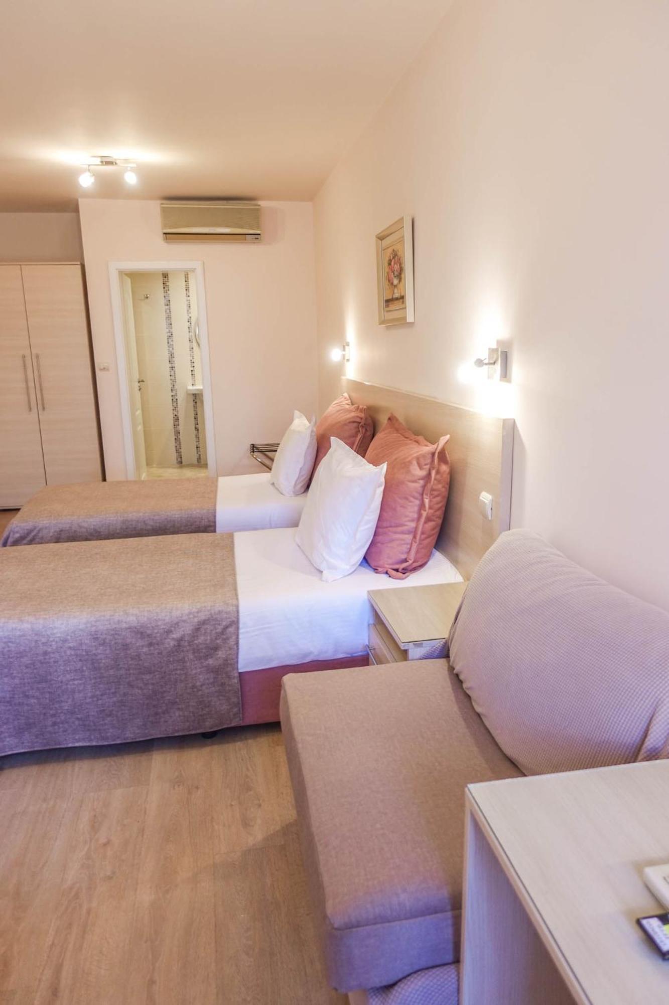 Hotel Acropolis Βάρνα Εξωτερικό φωτογραφία